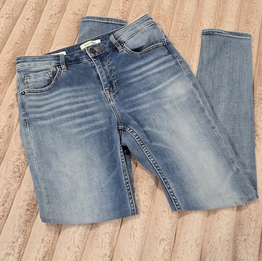 VIGOSS Marley Skinny Jeans • Light Wash • Size 27 / 8
